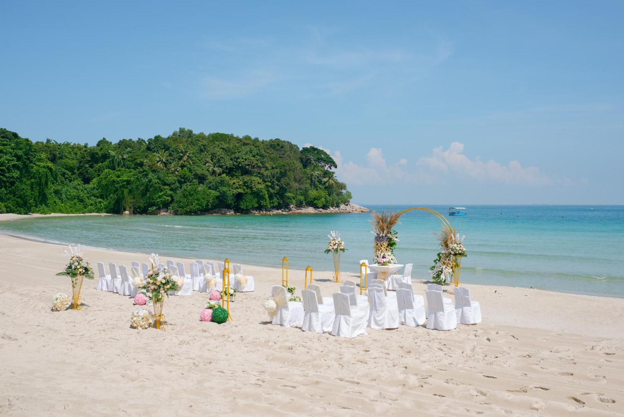 Banyu Biru Villa Lagoi Εξωτερικό φωτογραφία